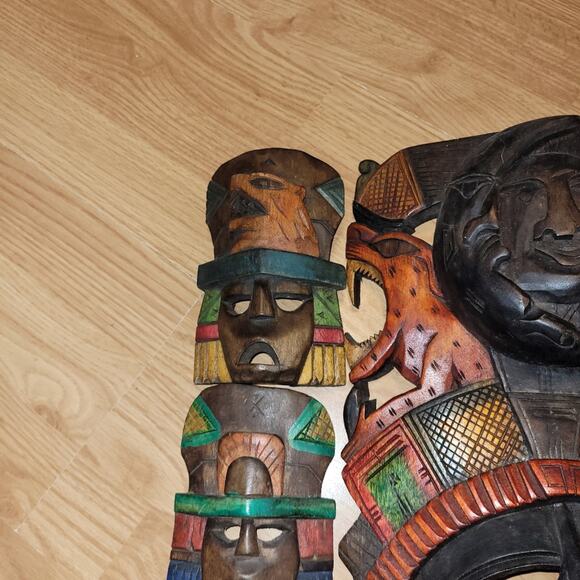 Vntg Hand Painted Hand Carved Myan Aztec Warrior Masks Sighned Set Of 6 Mexican - Picture 6 of 13